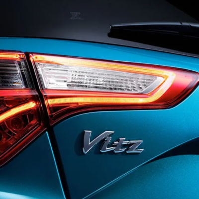 Toyota Vitz vs Toyota Yaris